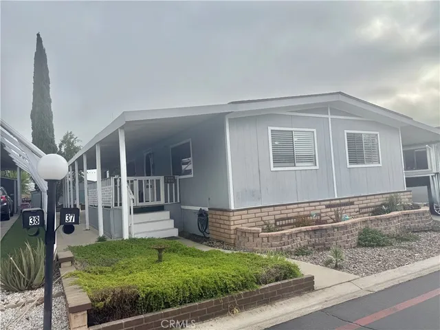 $155,000 | 1550 Rimpau, Unit 37, Corona, CA 92881
