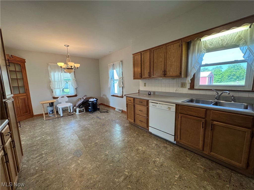 326 Annis Road Amherst, OH 44001 - Photo 18 of 47 Gallery Image 18