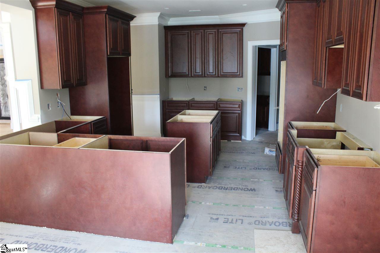 2319 Retreat Pointe Road West Union, SC 29696 - Photo 7 of 19