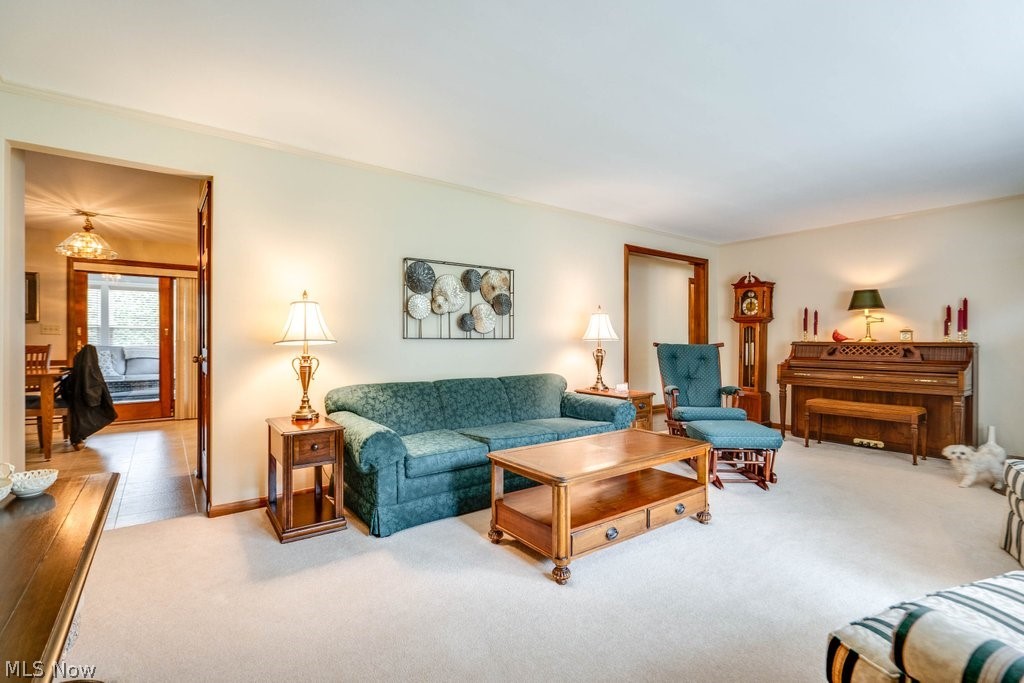 3283 Edington Road Akron, OH 44333 - Photo 4 of 35