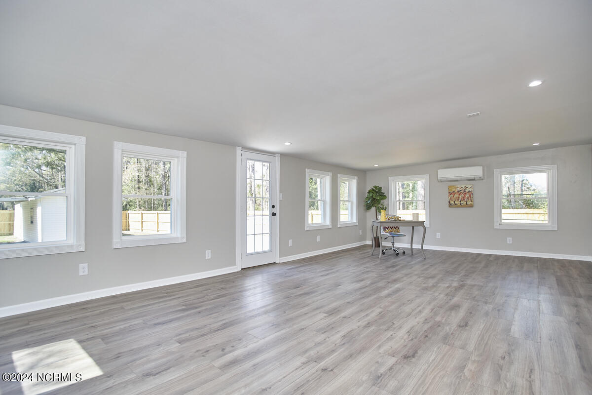 7514 Myrtle Grove Road Wilmington, NC 28409 - Photo 38 of 53 083