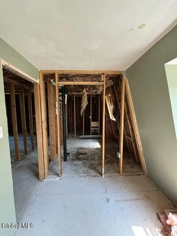 $159,900 | 26 Gage Hill Road, Lake Luzerne, NY 12846