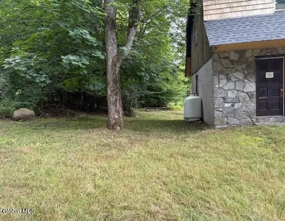 $159,900 | 26 Gage Hill Road, Lake Luzerne, NY 12846