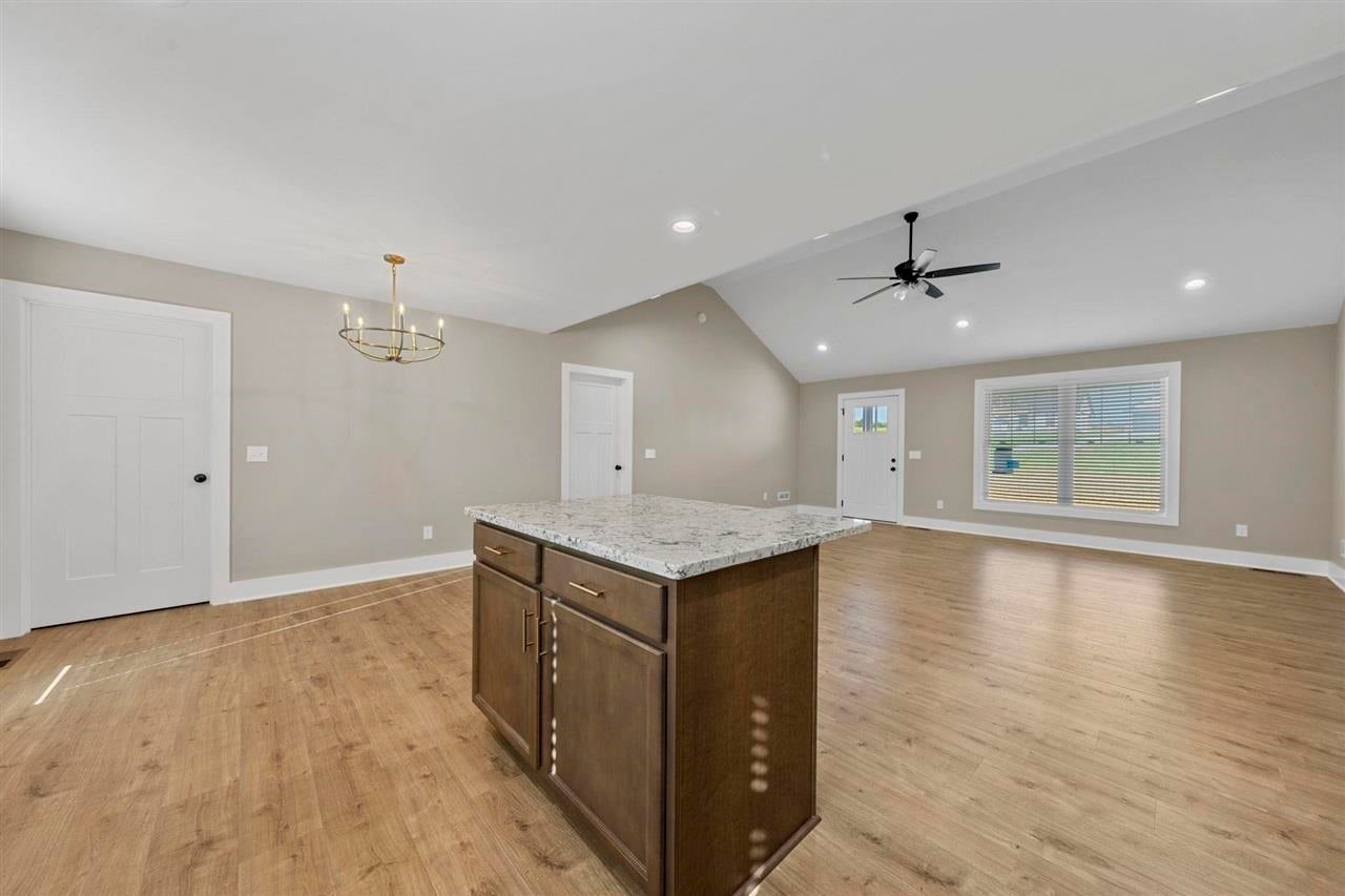396 Beaver Valley Road Glasgow, KY 42141 - Photo 9 of 25 Gallery Image 9