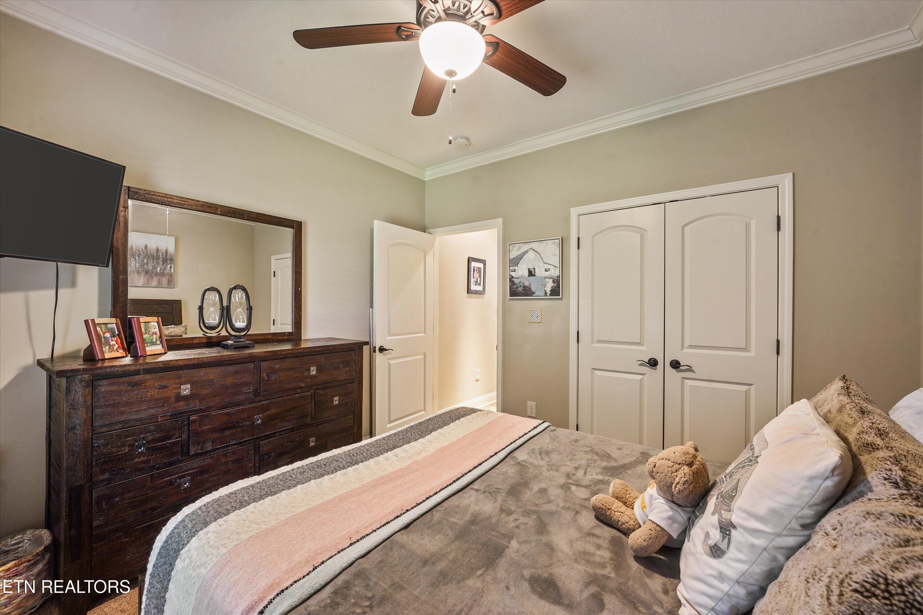 1341 Hillvale Road Louisville, TN 37777 - Photo 25 of 42 20-128 Hillvale Rd21