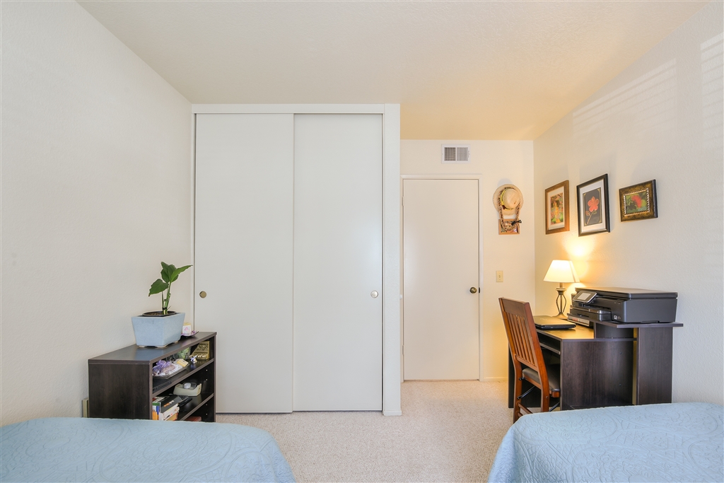 812 Bluewater Road Carlsbad, CA 92011 - Photo 15 of 21
