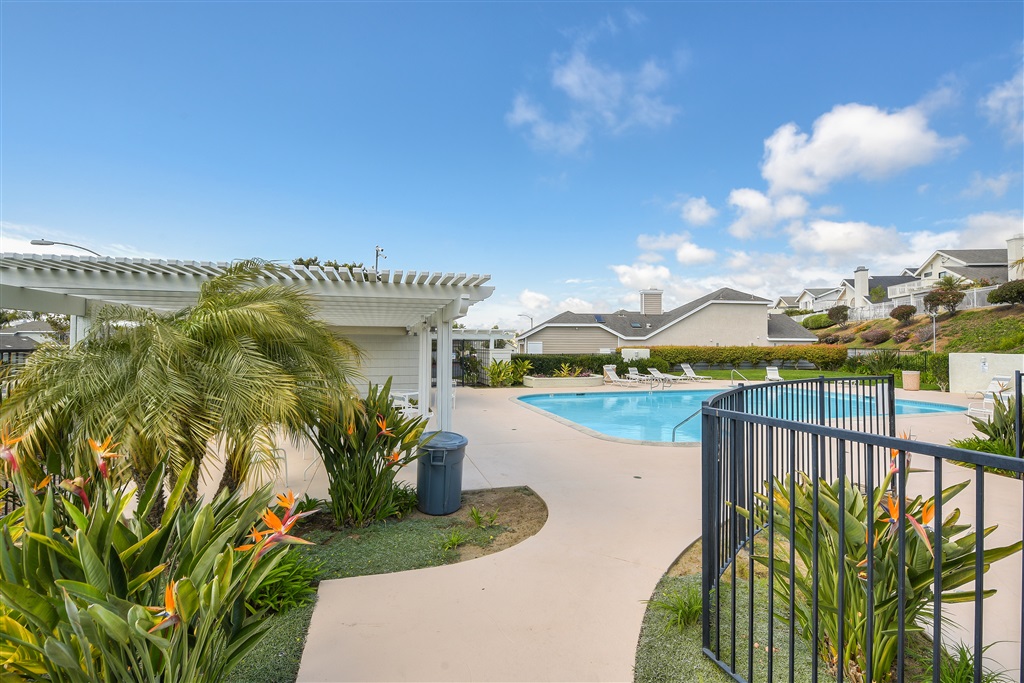 812 Bluewater Road Carlsbad, CA 92011 - Photo 19 of 21