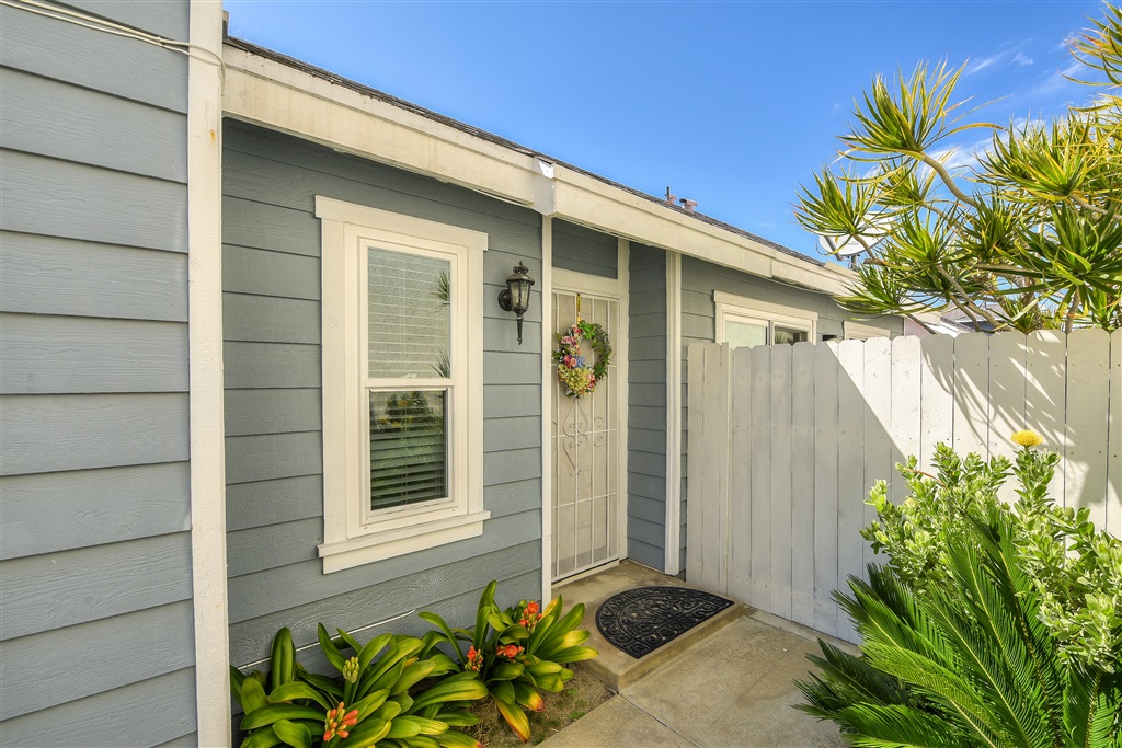 812 Bluewater Road Carlsbad, CA 92011 - Photo 4 of 21