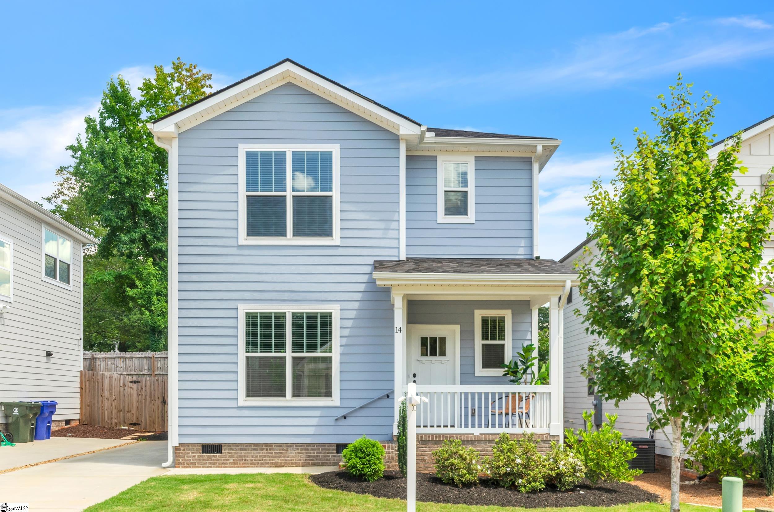 14 Joseph Mathis Way Greenville, SC 29607 - Photo 1 of 25 Gallery Image 1
