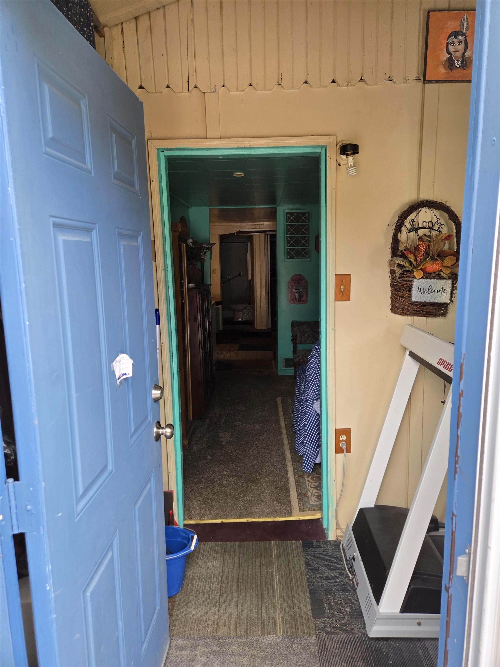 1714 Imlay City Road Lapeer, MI 48446 - Photo 8 of 20 1936337-9d7571ed-8d87-4af7-a157-1d384600b69d.JPG