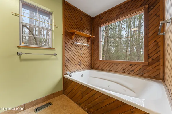 $519,000 | 3840 Saddle Brook Way, Sevierville, TN 37862