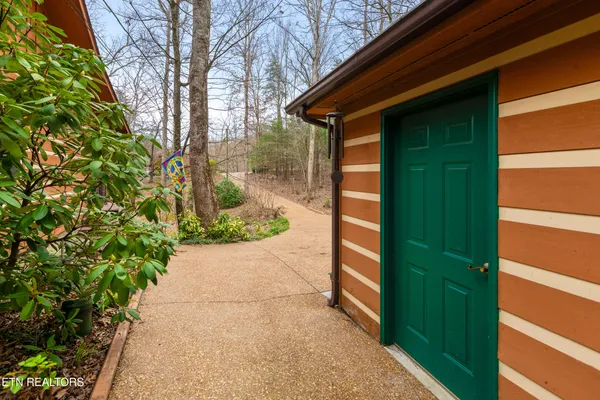 $519,000 | 3840 Saddle Brook Way, Sevierville, TN 37862