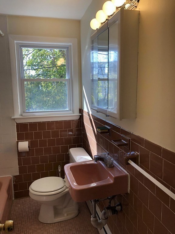 51 Laighton Street, Unit 7 Lynn, MA 01902 - Photo 9 of 10