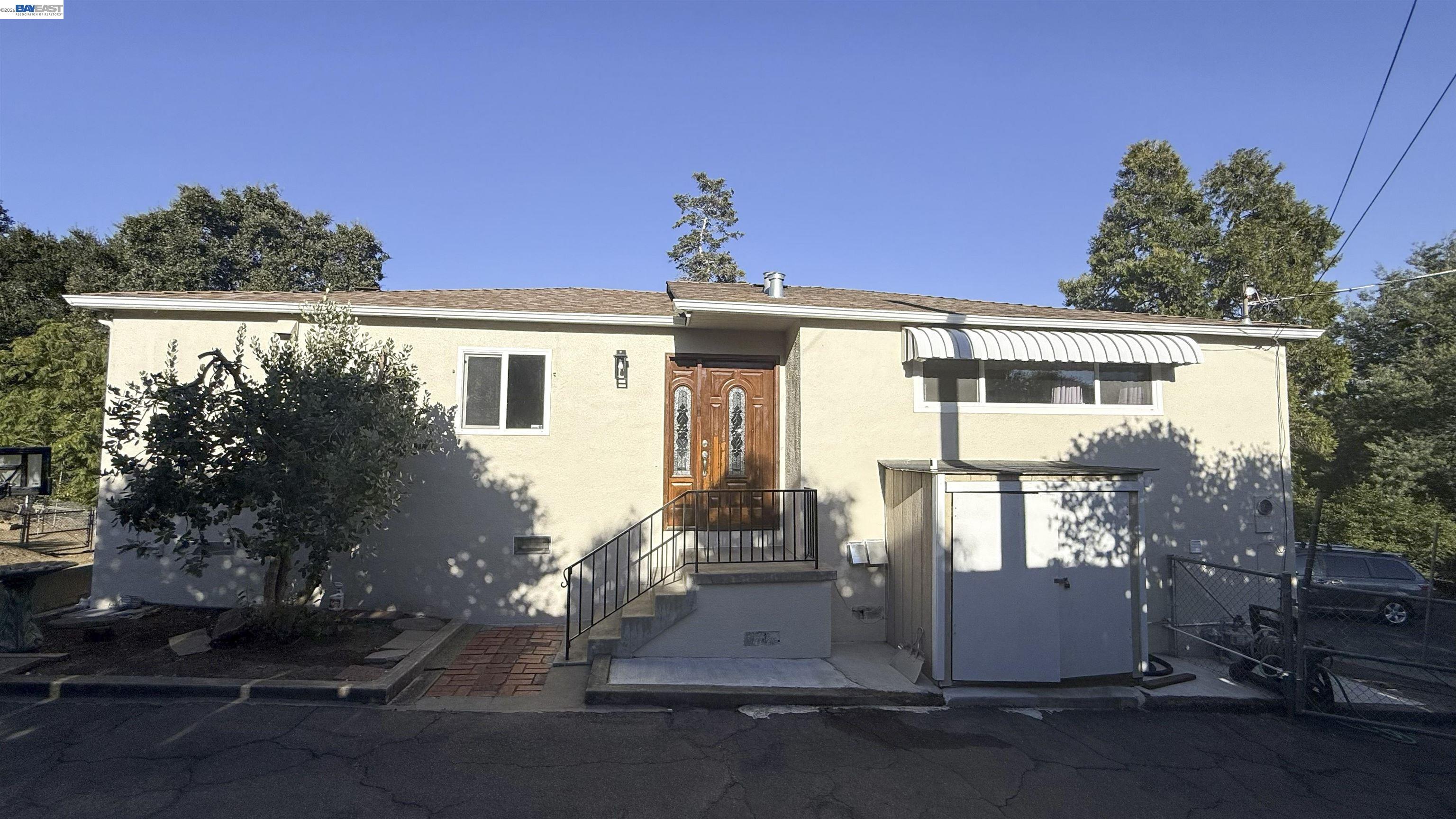 3682 Seven Hills Road, Unit B Castro Valley, CA 94546 - Photo 1 of 22 Gallery Image 1