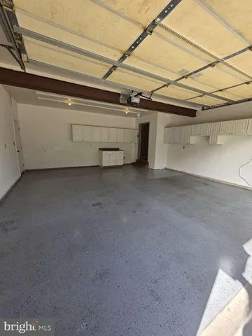 a view of entryway and hall