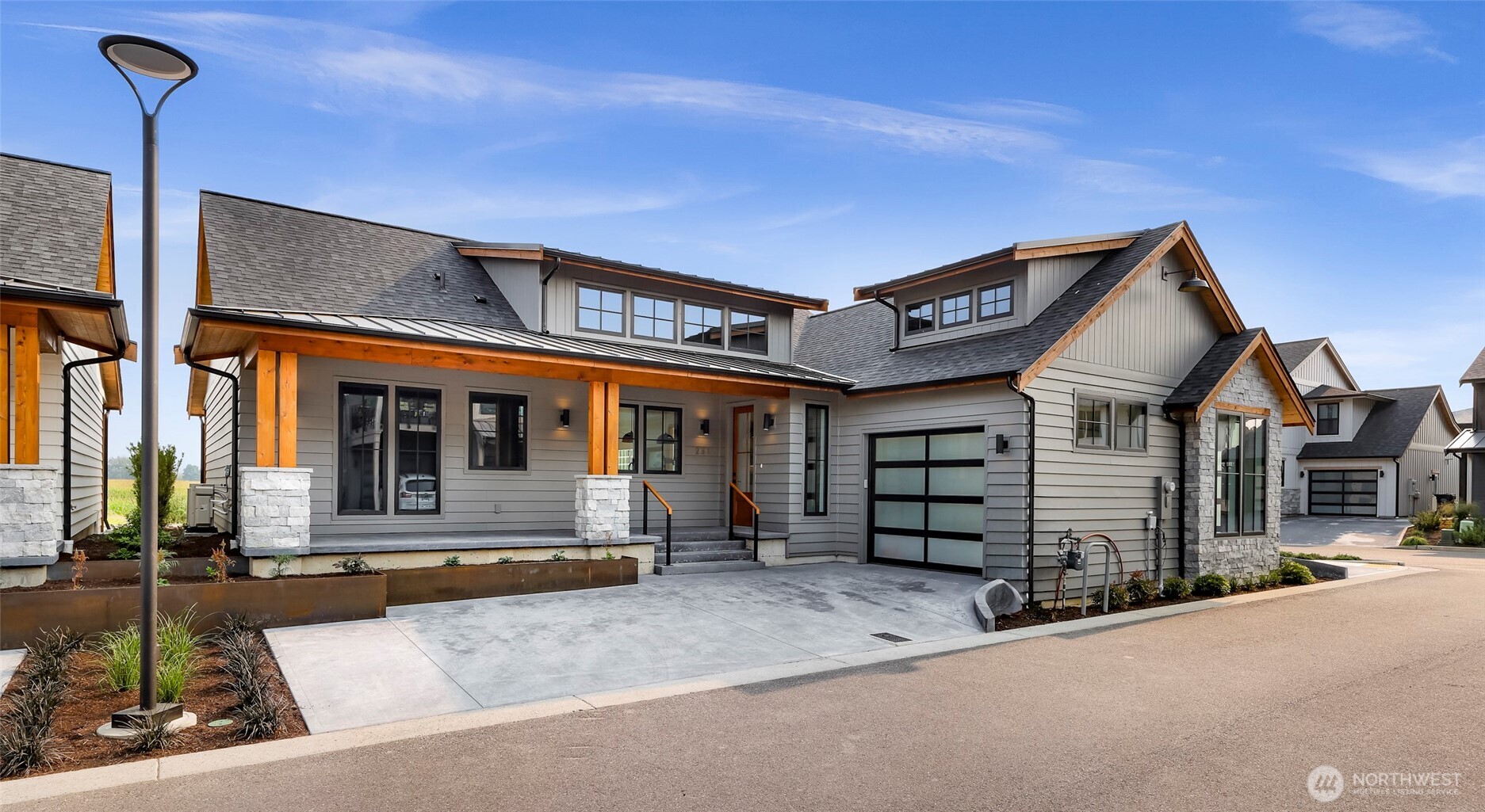 231 Skipping Stone Loop Lynden, WA 98264 - Photo 1 of 33