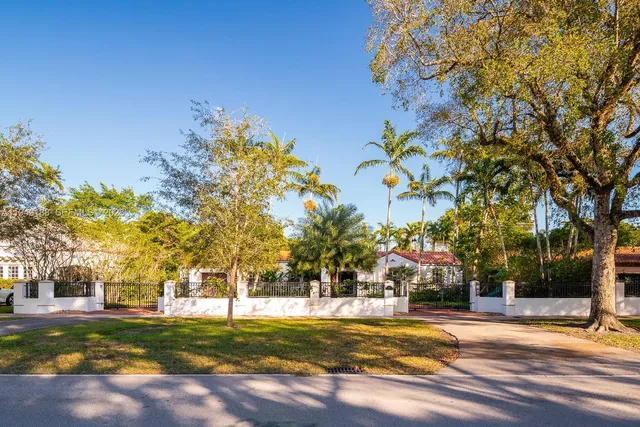 $2,199,000 | 1315 Granada Boulevard, Coral Gables, FL 33134
