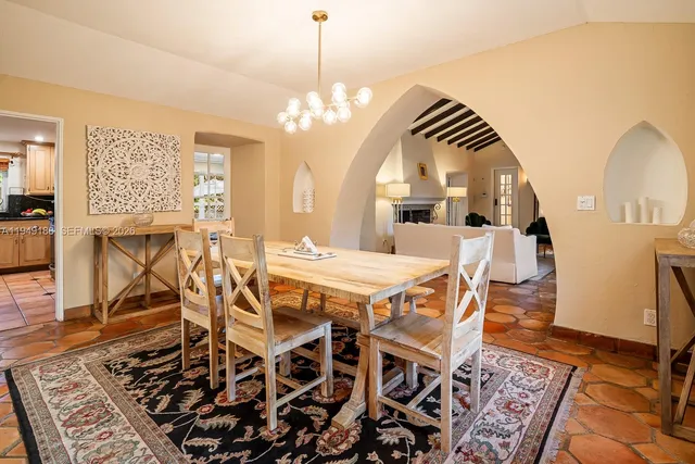 $2,149,000 | 1315 Granada Boulevard, Coral Gables, FL 33134