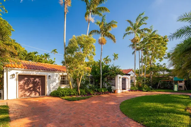 $2,149,000 | 1315 Granada Boulevard, Coral Gables, FL 33134