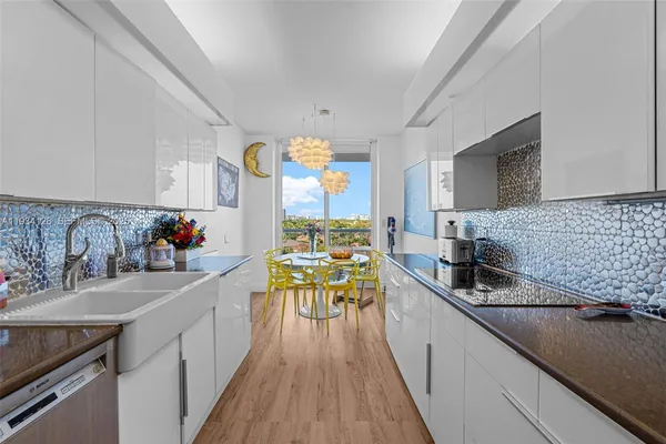 $6,500 | 3801 Northeast 207th Street, Unit 603B, Aventura, FL 33180