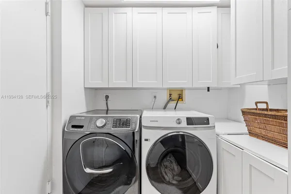 $6,500 | 3801 Northeast 207th Street, Unit 603B, Aventura, FL 33180