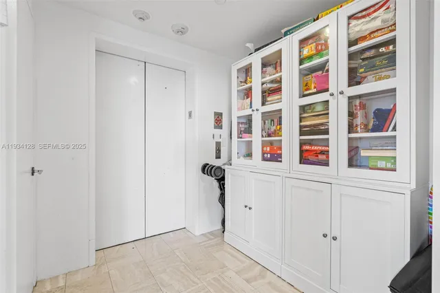 $7,000 | 3801 Northeast 207th Street, Unit 603, Aventura, FL 33180