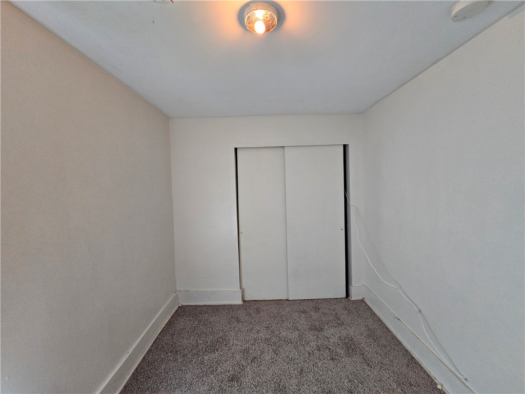58 Champlain Street Rochester, NY 14608 - Photo 16 of 41