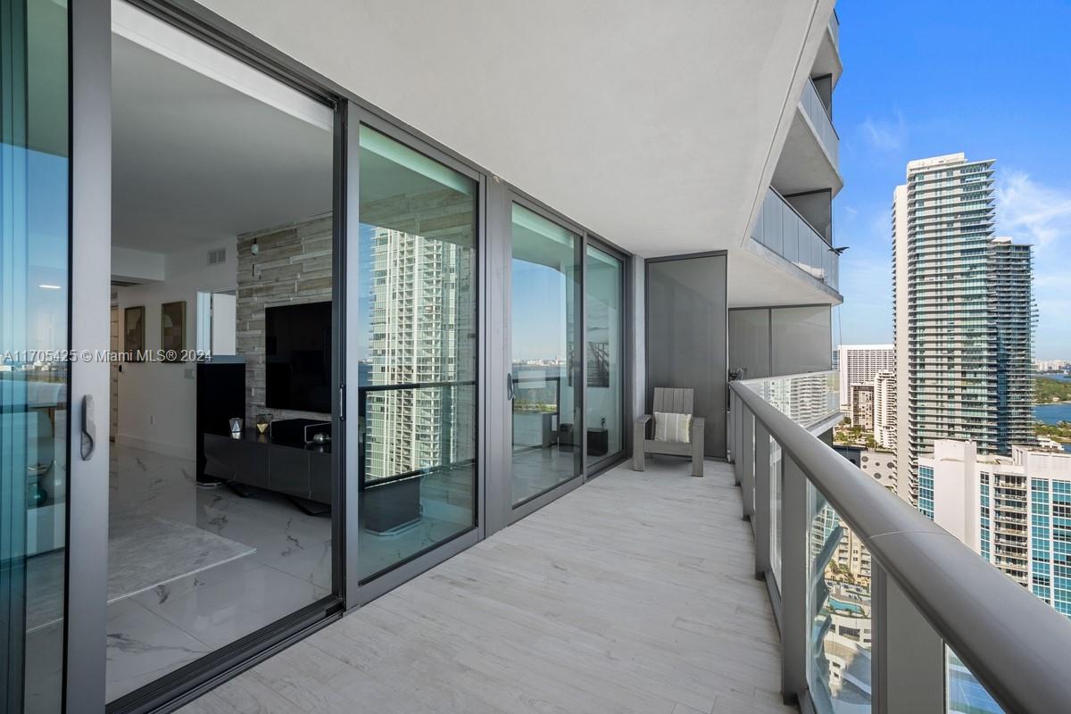 460 Northeast 28th Street, Unit 3205 Miami, FL 33137 - Photo 15 of 26