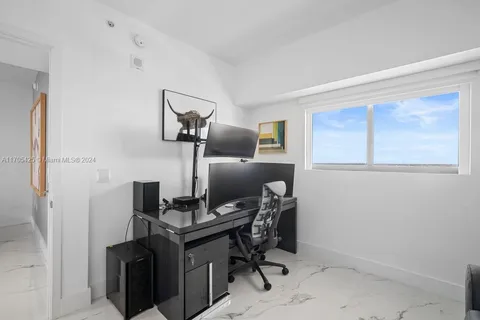 $875,000 | 460 Northeast 28th Street, Unit 3205, Miami, FL 33137