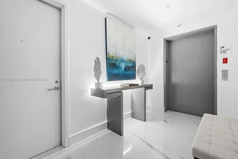 $875,000 | 460 Northeast 28th Street, Unit 3205, Miami, FL 33137