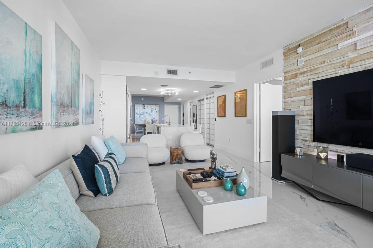 460 Northeast 28th Street, Unit 3205 Miami, FL 33137 - Photo 6 of 26