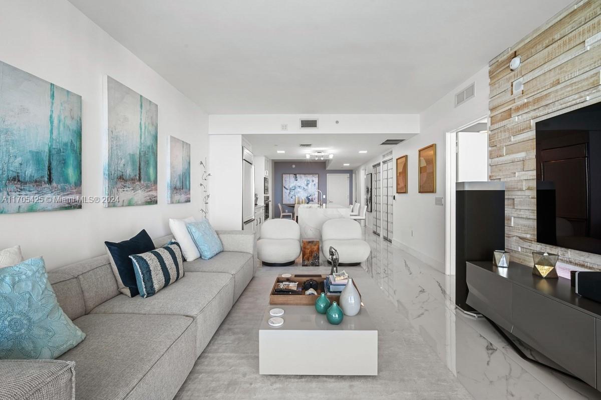 460 Northeast 28th Street, Unit 3205 Miami, FL 33137 - Photo 7 of 26