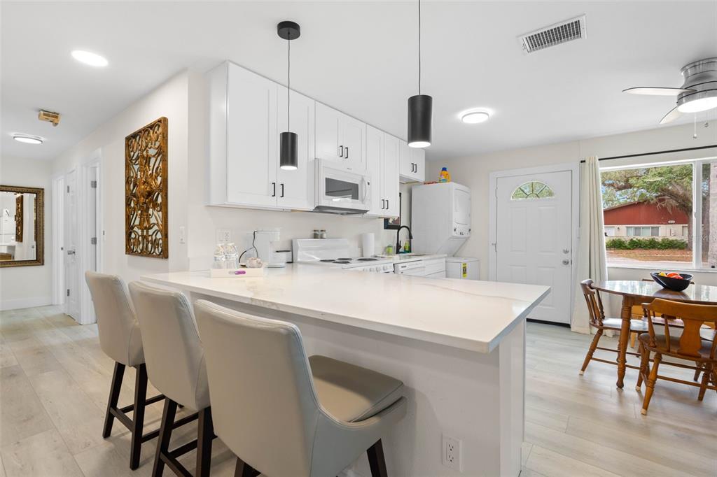 415 Mapleway, Unit A & B Safety Harbor, FL 34695 - Photo 22 of 73