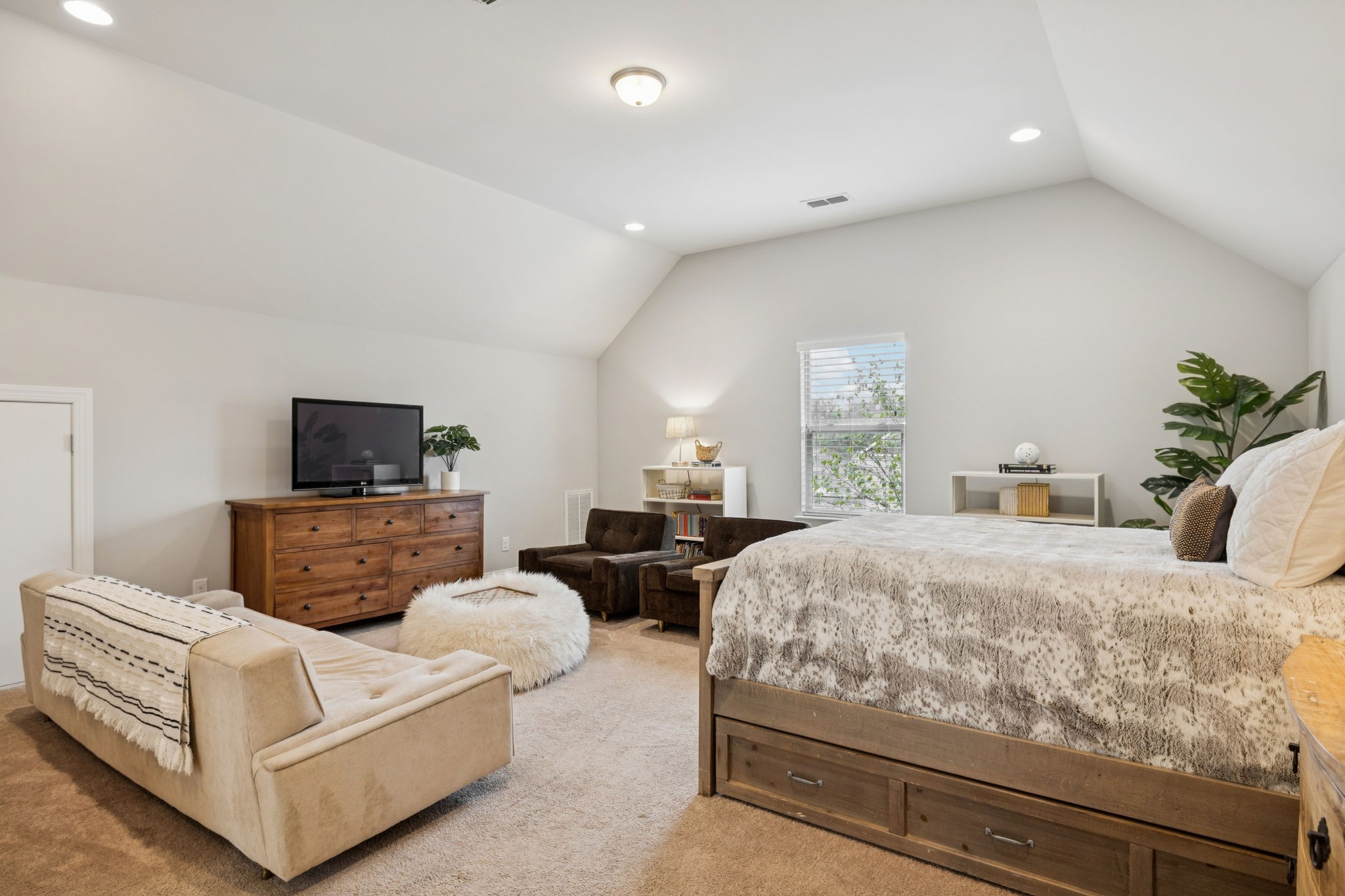 2000 Nolencrest Drive Franklin, TN 37067 - Photo 31 of 52 a bedroom with a bed and a couch