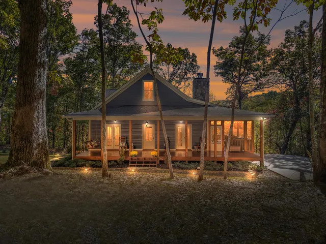 $500,000 | 195 Deep Woods Drive, Dunlap, TN 37327