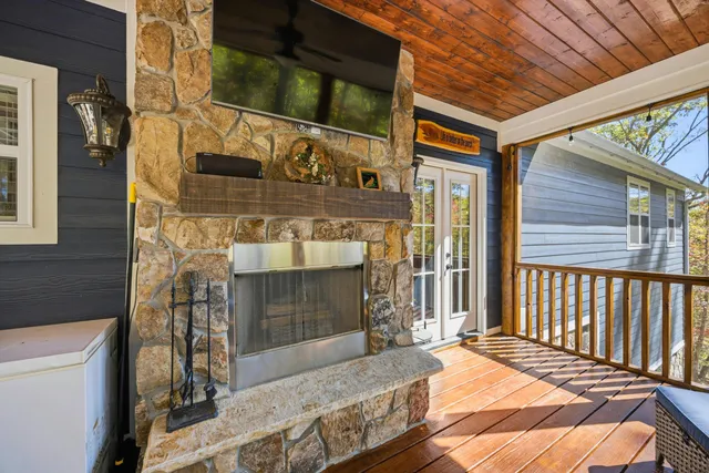 $500,000 | 195 Deep Woods Drive, Dunlap, TN 37327