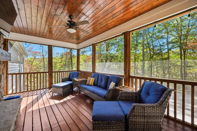 $500,000 | 195 Deep Woods Drive, Dunlap, TN 37327