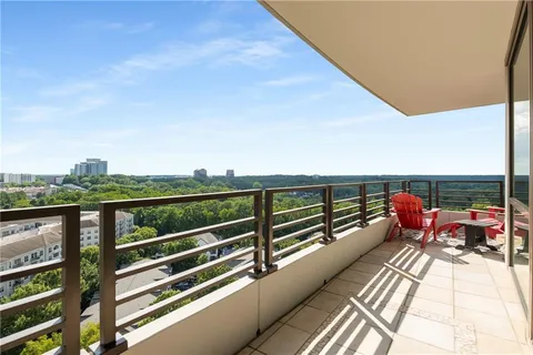 $699,000 | 700 Park Regency Place Northeast, Unit 1906, Atlanta, GA 30326