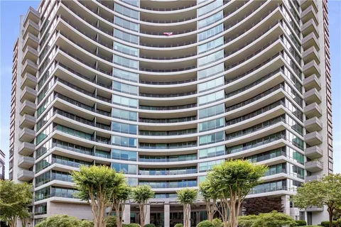 $699,000 | 700 Park Regency Place Northeast, Unit 1906, Atlanta, GA 30326