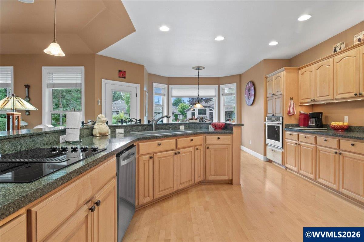 644 Casper Loop North Keizer, OR 97303 - Photo 21 of 47 Gallery Image 21