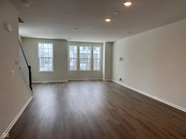 $2,499 | 14555 Elsmere Lane, Carmel, IN 46074