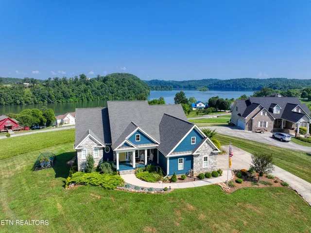 $1,000,000 | 326 Marble Bluff Drive, Kingston, TN 37763