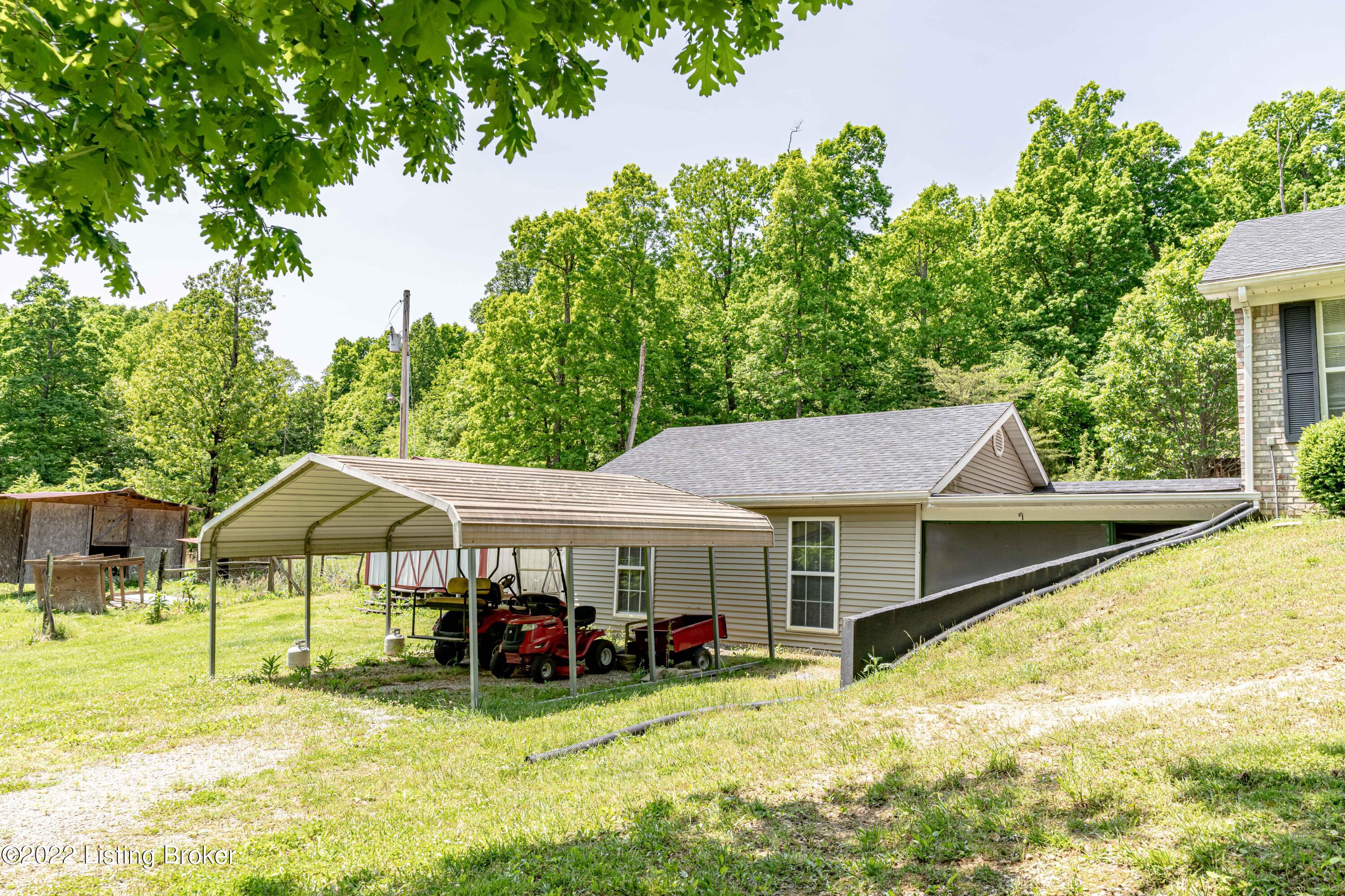 6512 Bowling Green Road Caneyville, KY 42721 - Photo 72 of 116 DSC07762