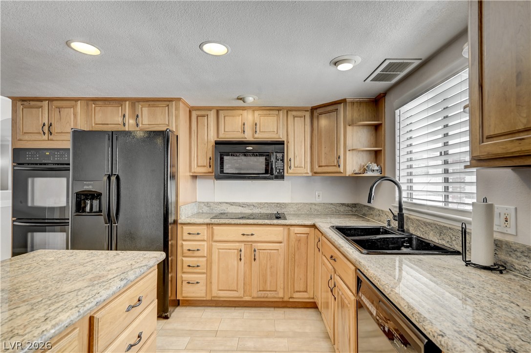 3015 El Camino Road Las Vegas, NV 89146 - Photo 9 of 79