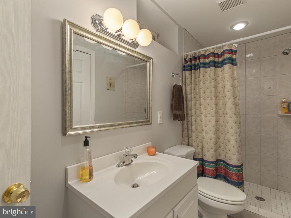 18760 Olney Mill Road Olney, MD 20832 - Photo 29 of 34