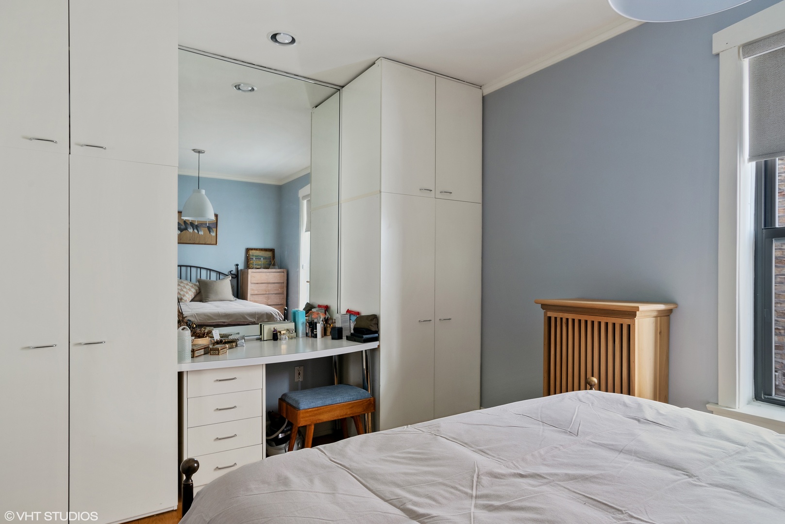 742 West Bittersweet Place, Unit 1W Chicago, IL 60613 - Photo 14 of 16