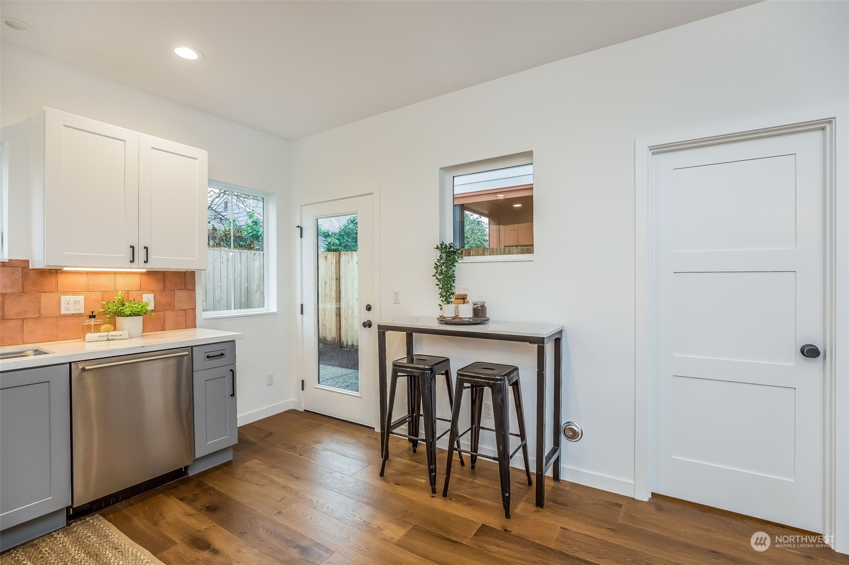 3406 Southwest Kenyon Street Seattle, WA 98126 - Photo 8 of 24 Gallery Image 8