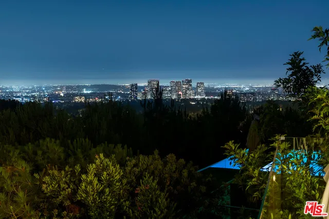 $9,890,000 | 1280 Angelo Drive, Beverly Hills, CA 90210