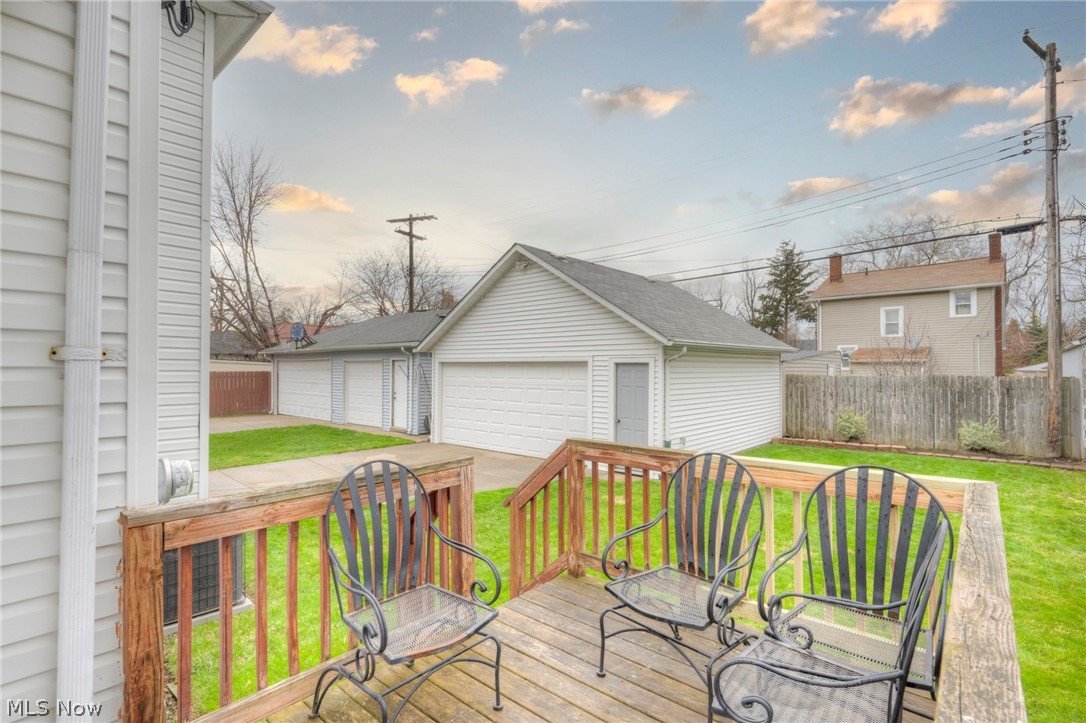 17817 Ingleside Road Cleveland, OH 44119 - Photo 20 of 29 Gallery Image 20