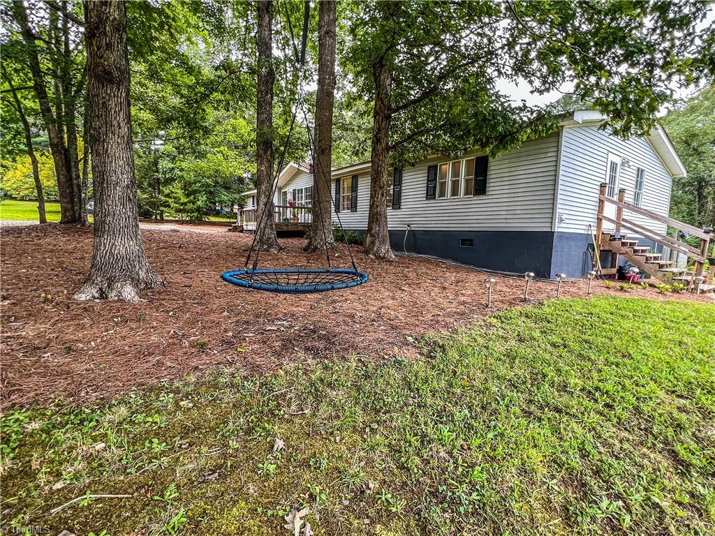 1383 Gravitte Road Pilot Mountain, NC 27041 - Photo 16 of 18